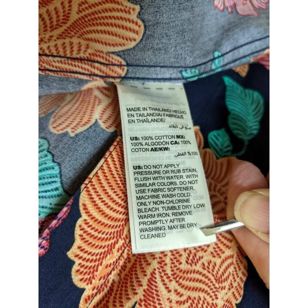 Chicos Womens Button Front Blouse Multicolor Floral 3/4 Sleeve No Iron Size 0 (4 - Picture 5 of 11